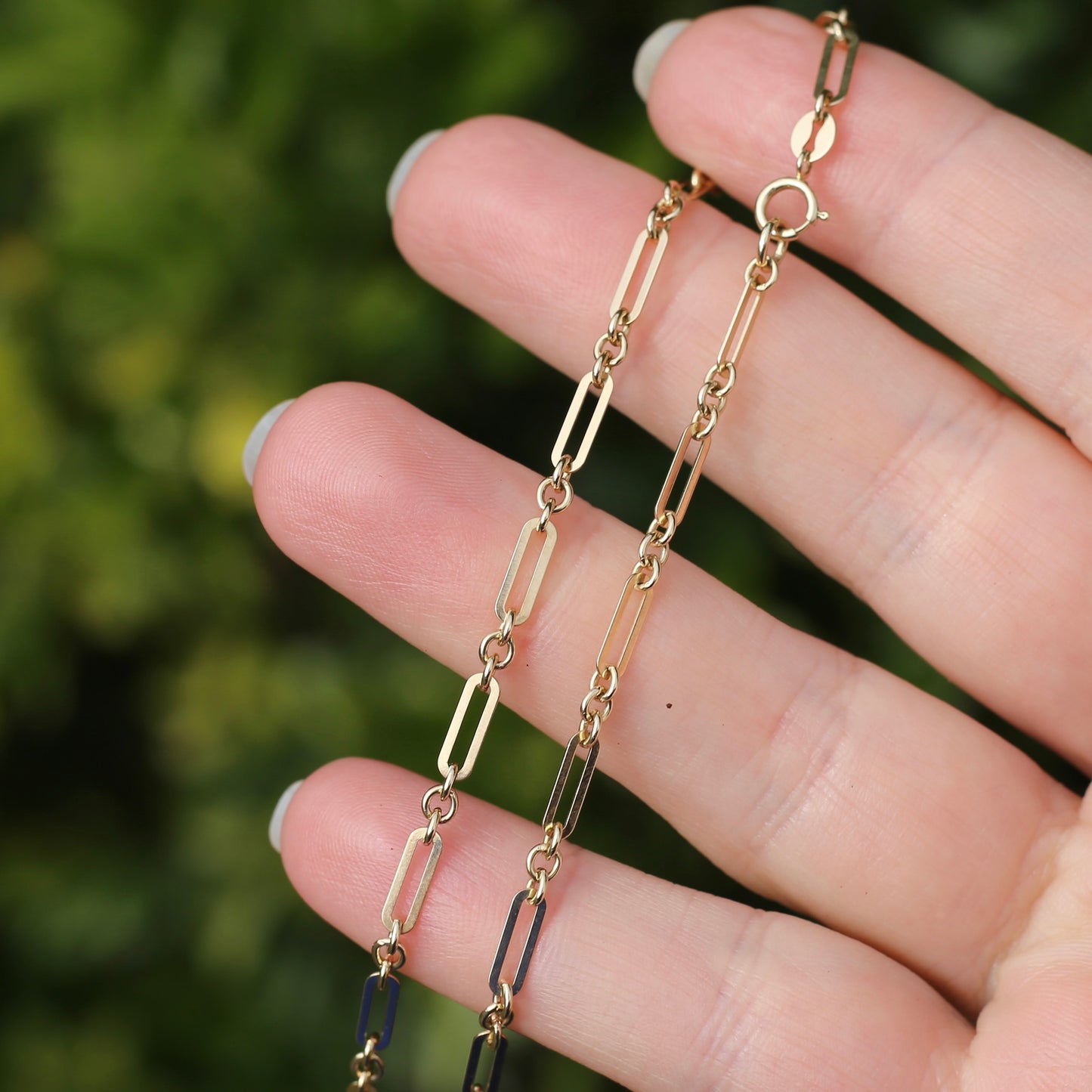 Delicate Paperclip Chain with T-bar, 9ct Yellow Gold, 47cm with 1cm T-Bar drop