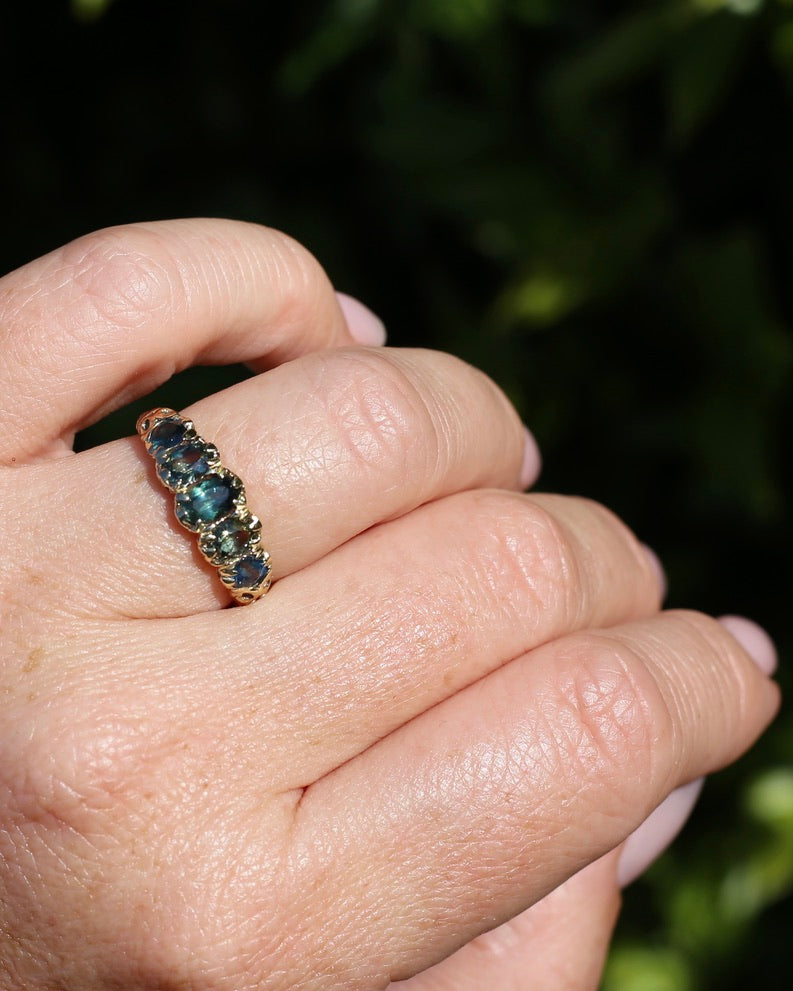 2.08ct Parti Sapphire Five Stone Ring,London Made 1989 9ct yellow Gold, size P1/2 or 8, 3.07g