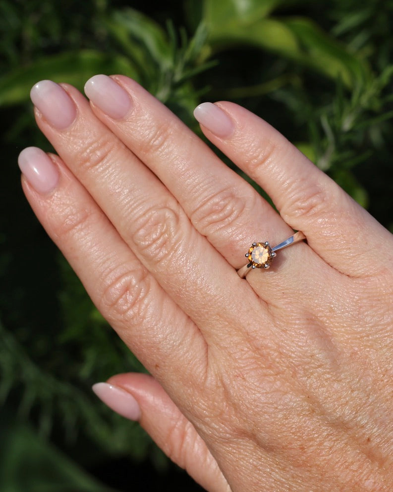 1.9ct Australian Zircon Solitaire, 6 claw set Sterling Silver, size P1/2 or 8, 3.0g