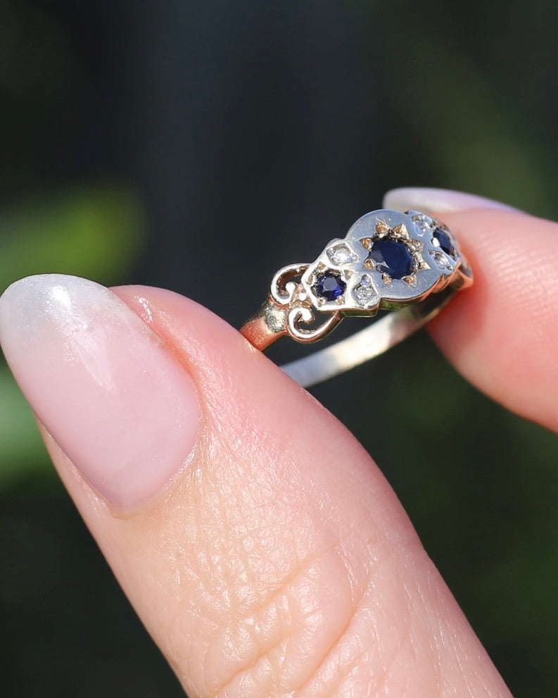 Star Set Dark Sapphire and Diamond Ring, 9ct Yellow Gold, size O1/2 or 7.5, 1.99g