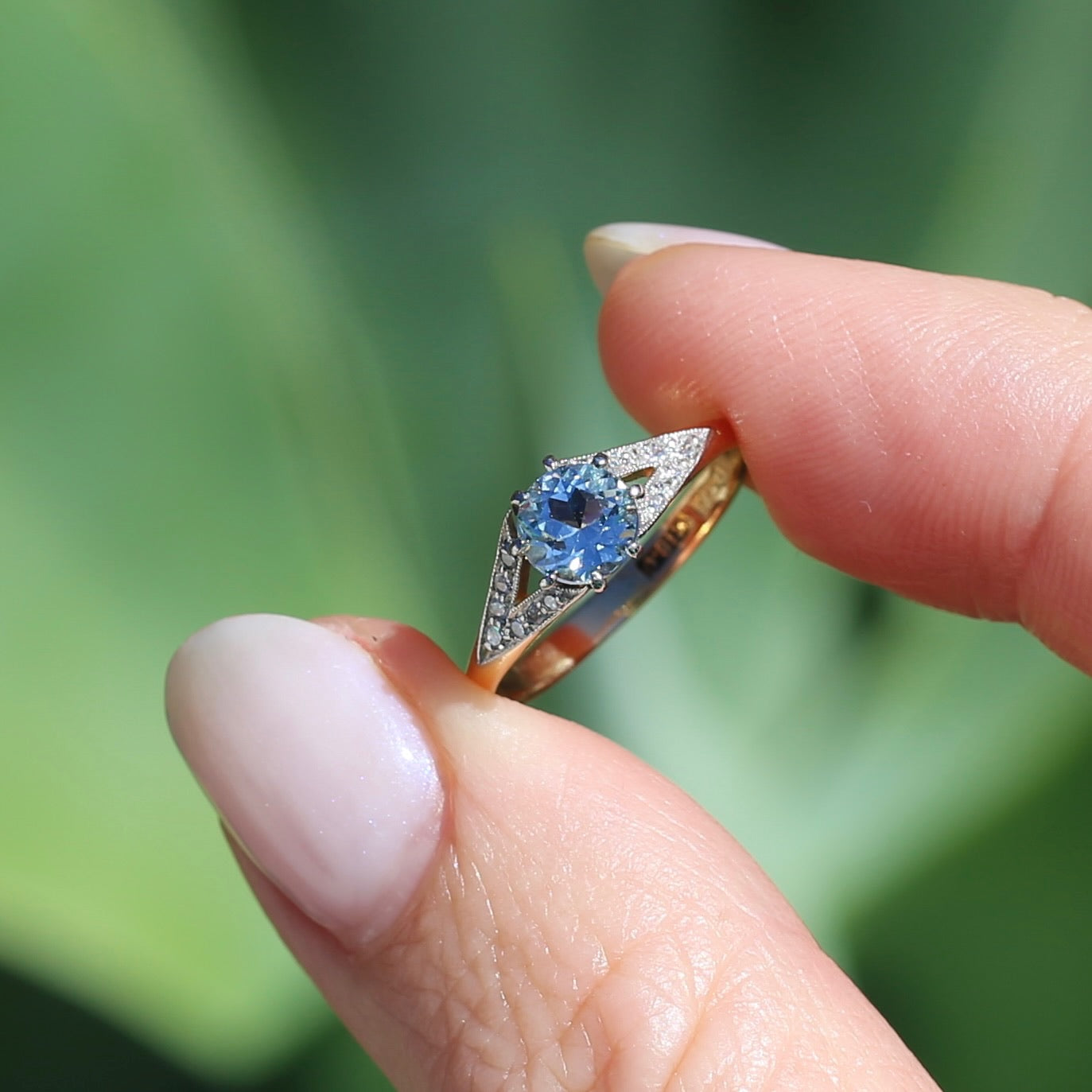 Pristine Early Australian 1930s Dunklings Blue Zircon & Diamond RIng, size L or just over 5.5