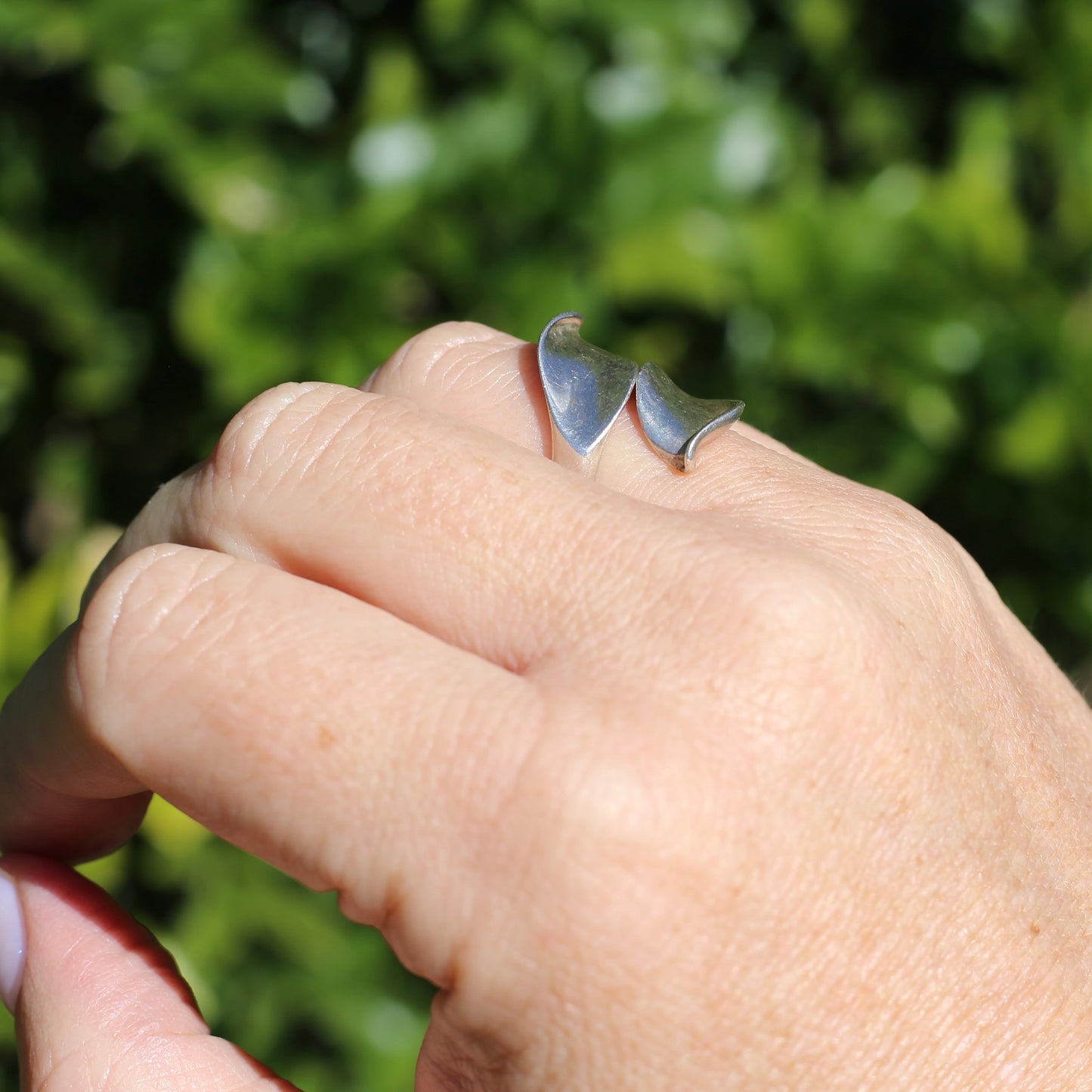 Two leaf Silver Ring, Sterling Silver, sizeable