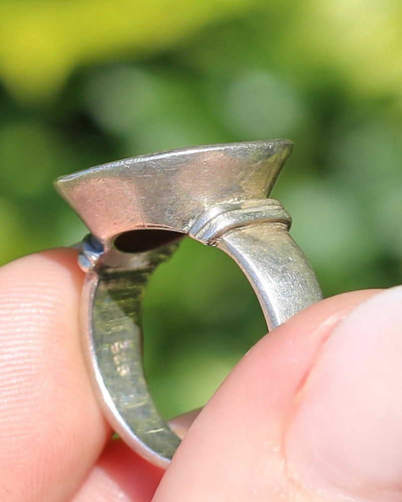 1952 Threepence Piece Silver Ring, 7.1g, size O or 7