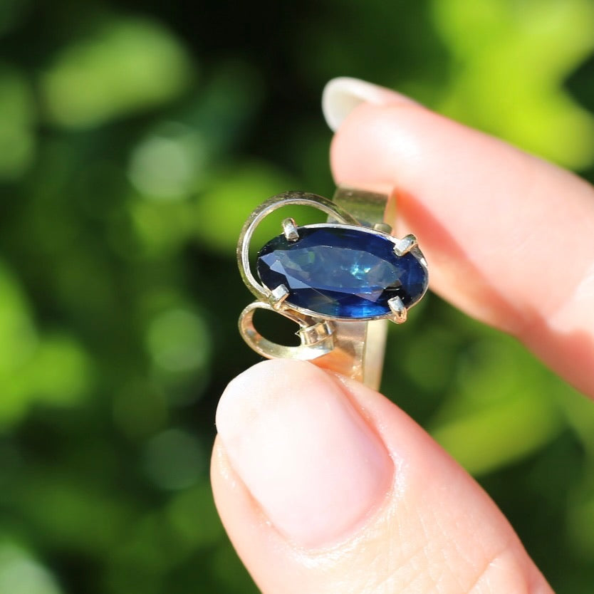 1980s 4ct Australian Parti Sapphire Retro Ring, 9ct Yellow Gold, size X or 11.5 (easily sizeable) with valuation