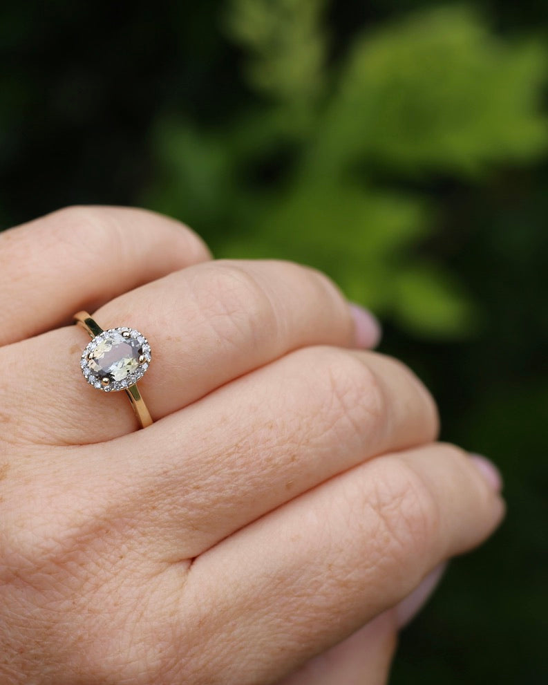 1.2ct Unheated Natural Golden Tanzanite in Diamond Halo, 10ct Yellow Gold, size O1/2 or just over 7.25, 3.0g