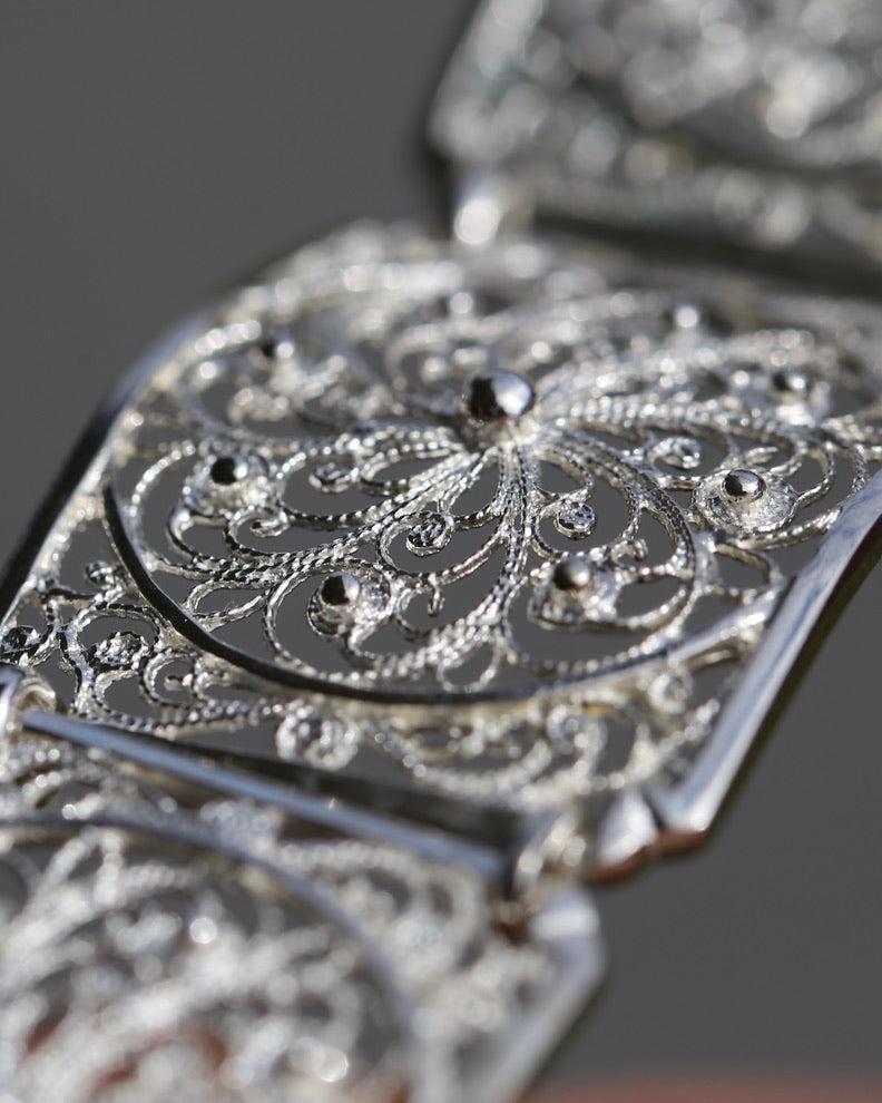 Vintage Filigree 835 Silver Bracelet with Safety Clasp, 835 European Silver, 20.75g, 7.5 inches or 19cm
