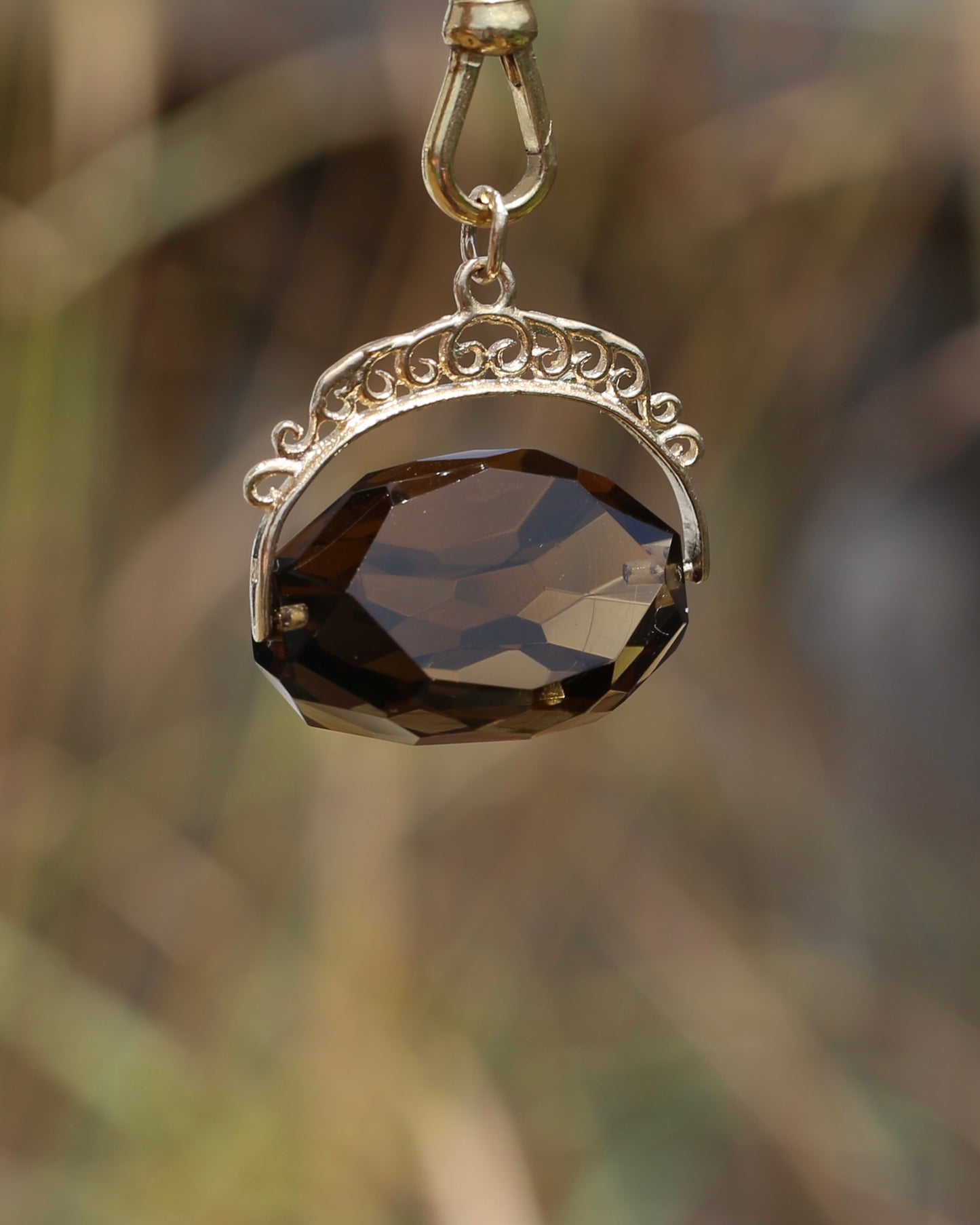 1975 Made Smoky Quartz Spinner Pendant, 9ct Yellow Gold, 8.99g