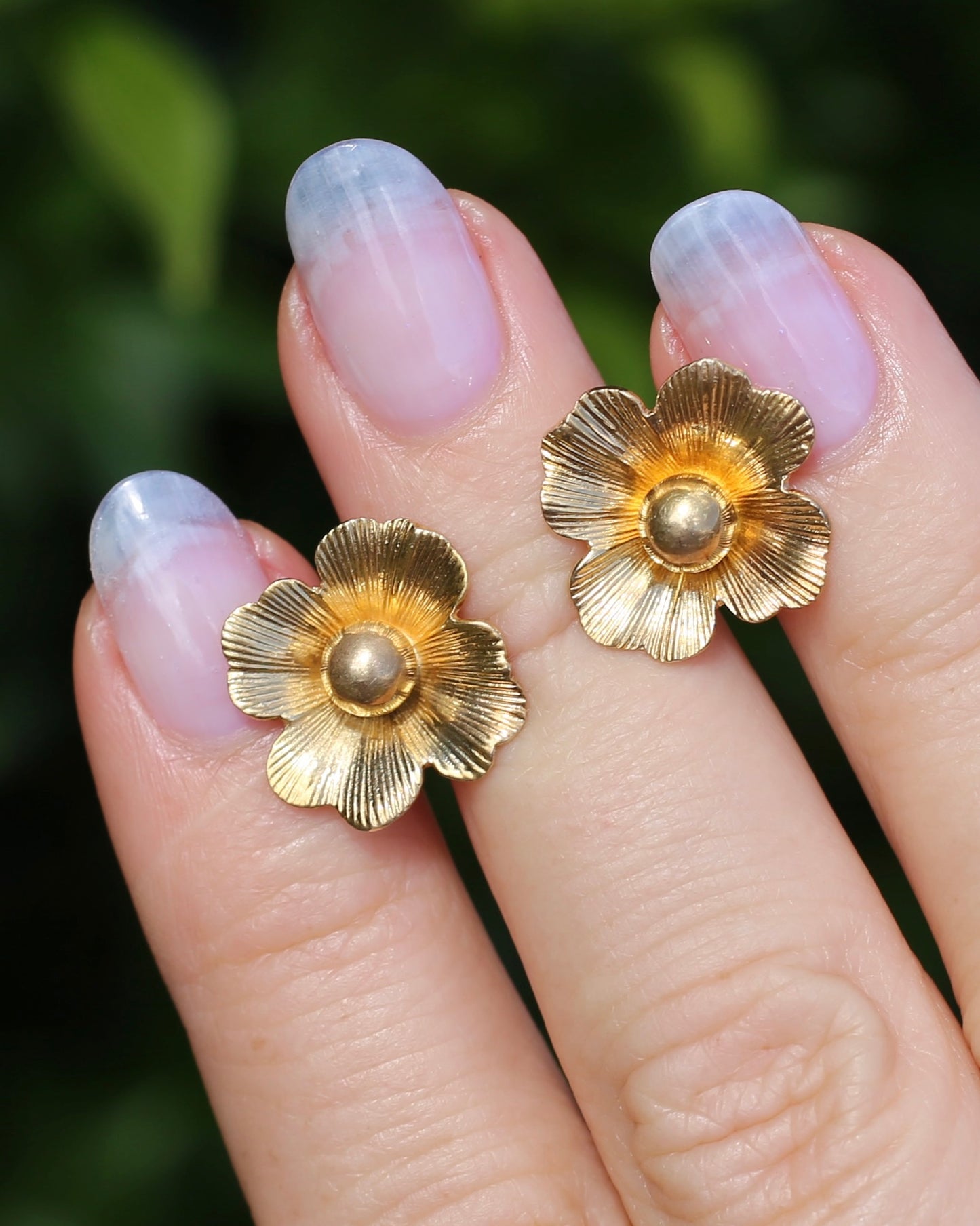 Vintage 1950s Large Floral Earring Studs, 9ct Gold (14K butterflies), Birmingham Made, 3.27g