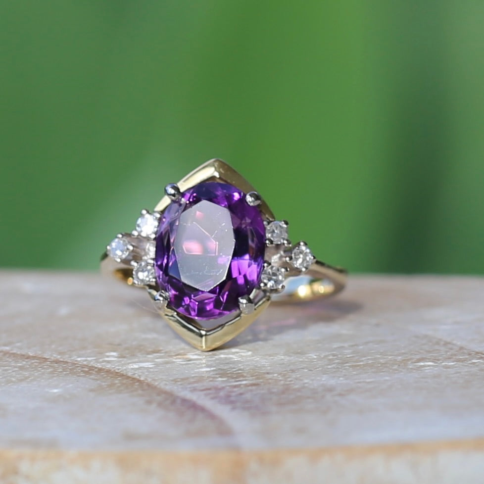 Vintique Oval Amethyst and Diamond Ring, 18ct Yellow Gold, size K1/2 or 5.5