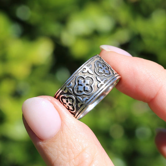 Vintage Spanish or Moroccan Tile Patterned Ring, Sterling Silver, size 10.75 or V1/2