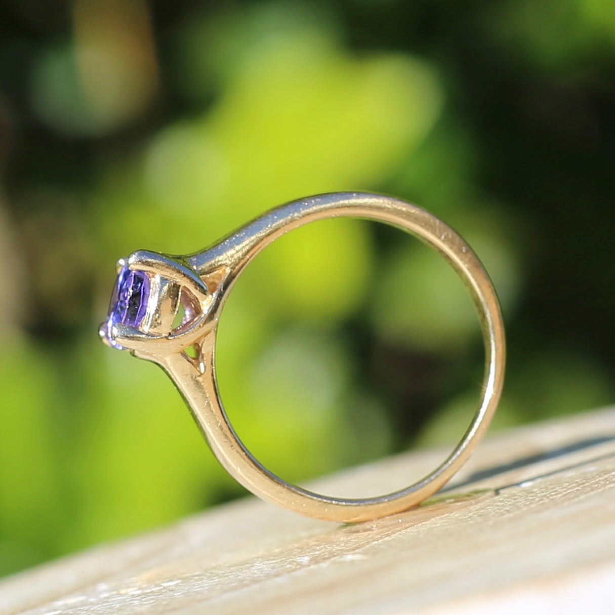 1.25ct Oval Tanzanite Ring, 14ct Yellow Gold, size N or just over 6.5