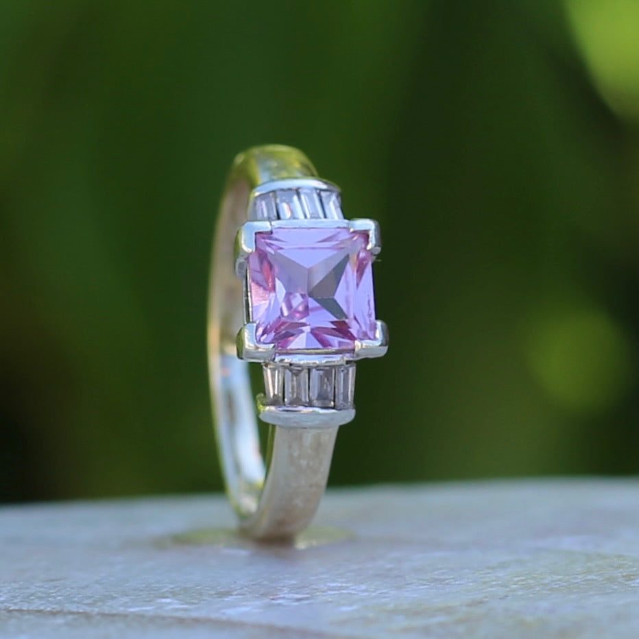 CUSTOM DORSEY PRINCESS CUT, LAB-GROWN DARK PINK SAPPHIRE RIVIÈRE NECKL –  Dorsey