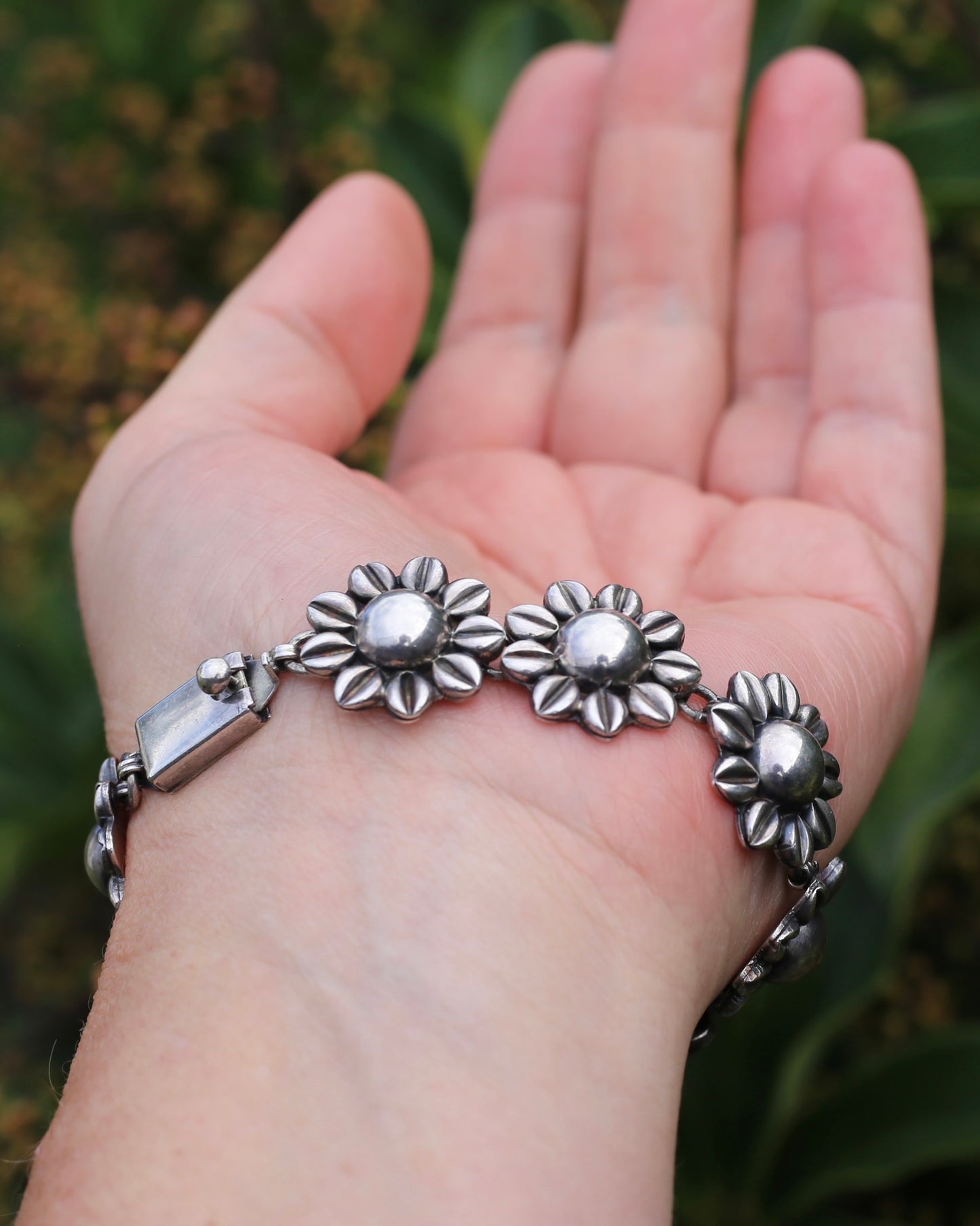Chunky Vintage Mexican Silver Daisy/ Sunflower Bracelet, Sterling Silver, 18.5cm or 7.25 inches, 44.52g