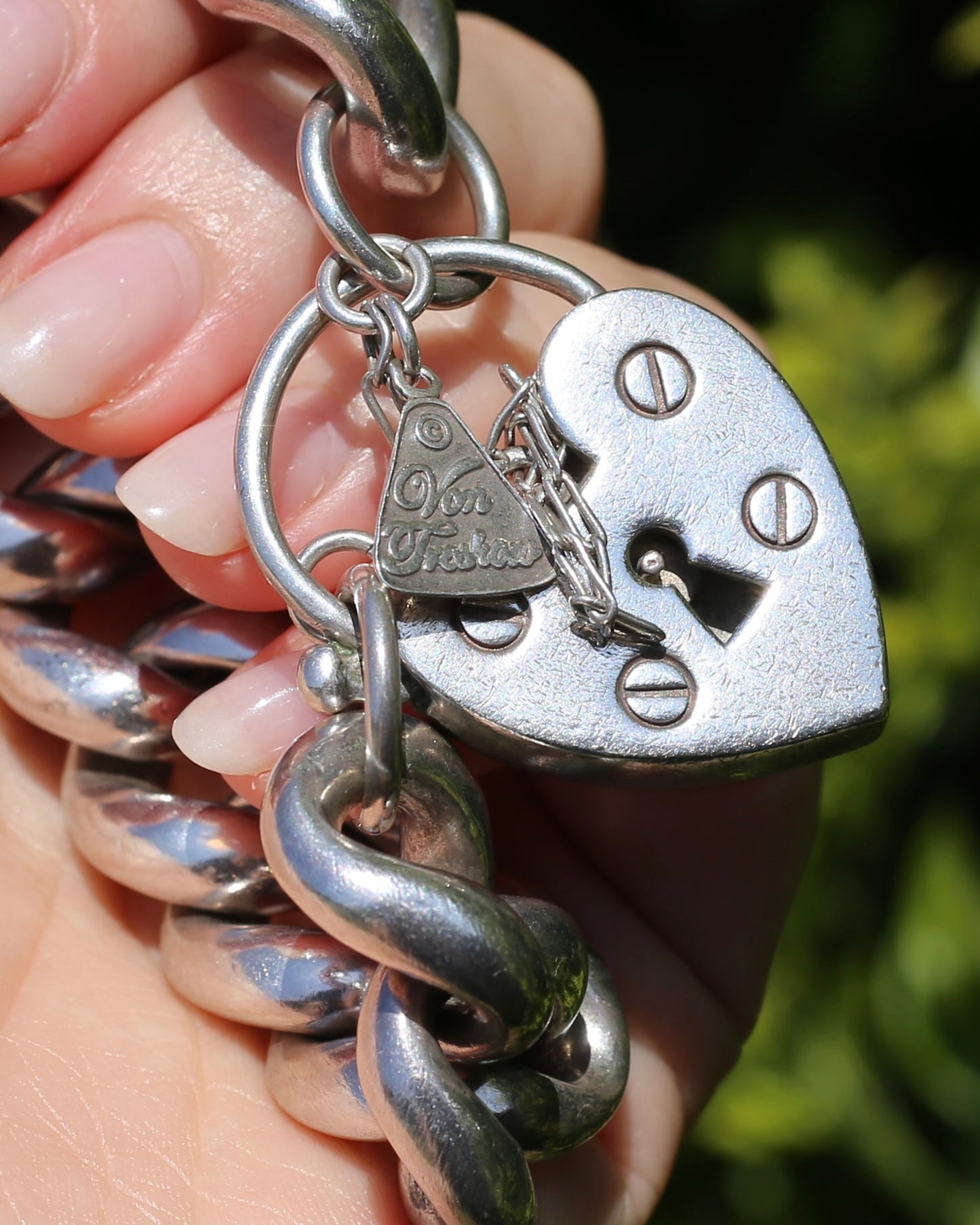 Australian Designer Very Chunky Semi Hollow Curb Link Bracelet with Heart Padlock, 84.2g