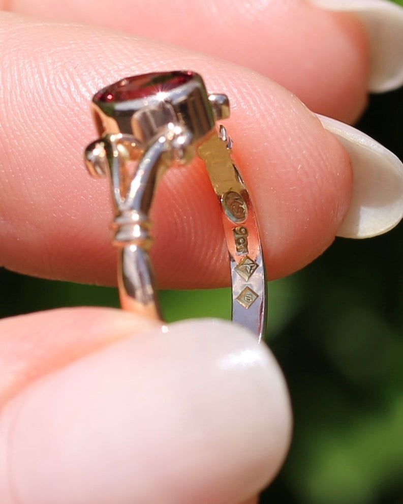 1996 Australian Made Bezel Set Rhodolite Garnet, 9ct Rose Gold, size O or just over 7, 2.60g