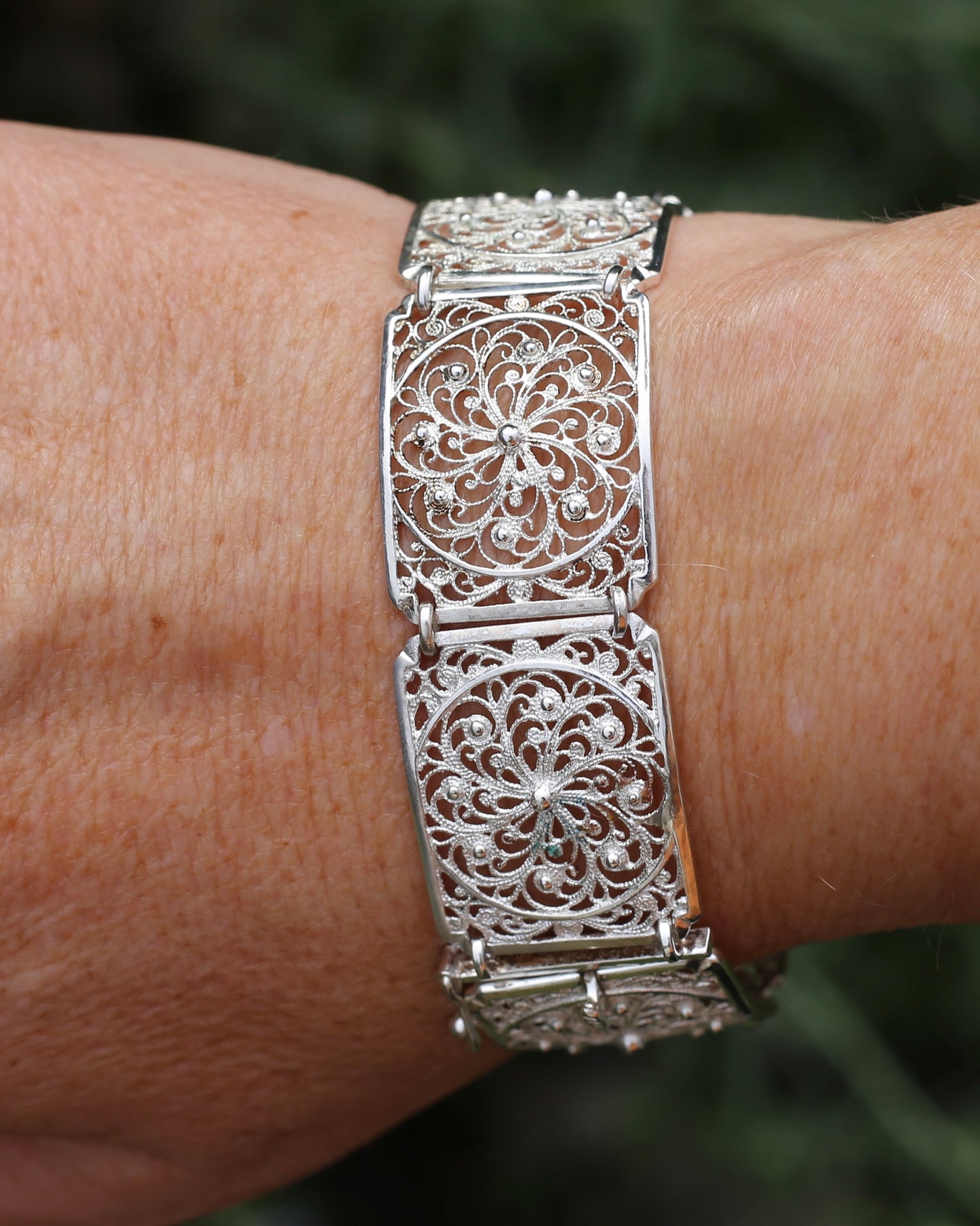 Vintage Filigree 835 Silver Bracelet with Safety Clasp, 835 European Silver, 20.75g, 7.5 inches or 19cm