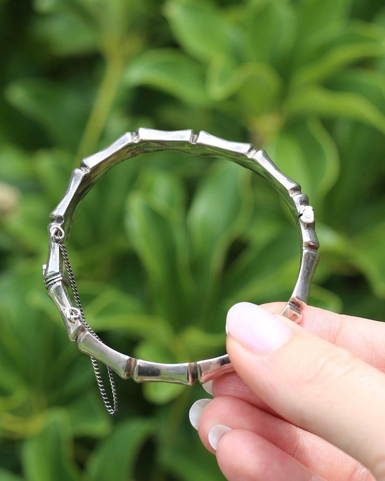 1962-1963 Birmingham Made Silver Bamboo Hinged Bangle with Safety Chain, Sterling Silver, 17.96g