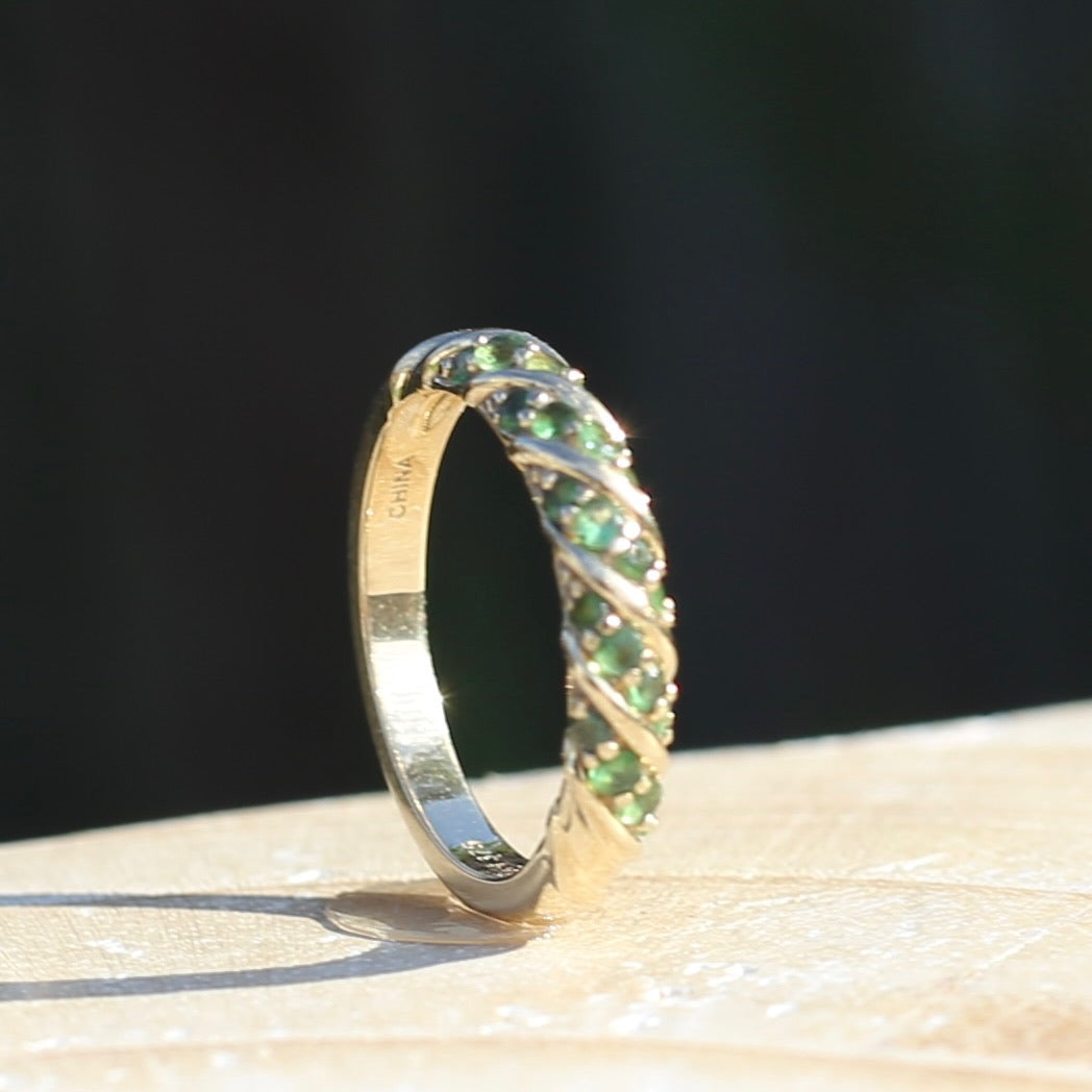 On hold Green Chrome Diopside or Garnet Rope Set Ring, 9ct Yellow Gold, size N or 6.75