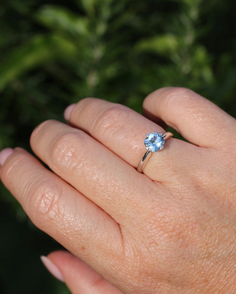 1ct Natural Aquamarine Cushion Cut Ring, Silver, size M1/2 or 6.5, 2.63g