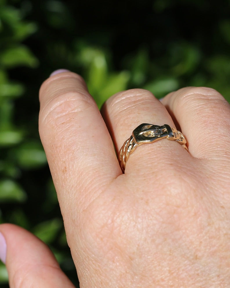 Post 1972 Sheffield Made Buckle Ring, 9ct Yellow Gold, size S1/2 or 9.25, 3.42g