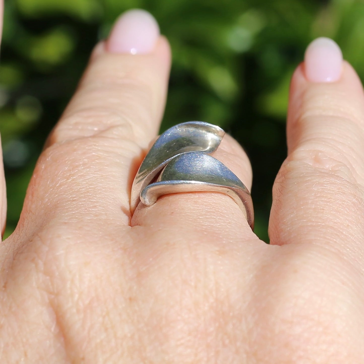 Two leaf Silver Ring, Sterling Silver, sizeable