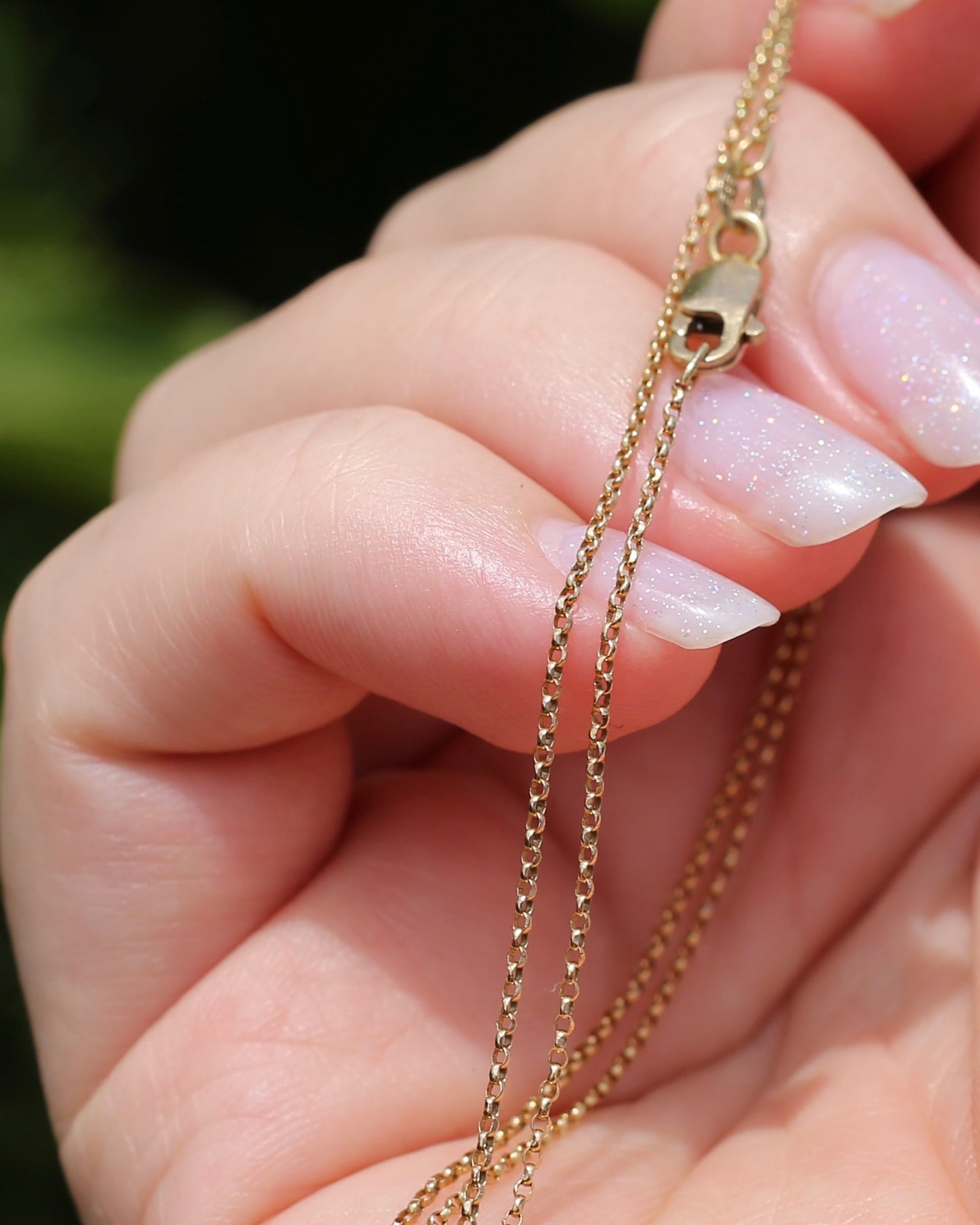 Italian Made 14ct Delicate Belcher Chain, 14ct Yellow Gold, 48.5cm or just over 19 inches, 1.82g