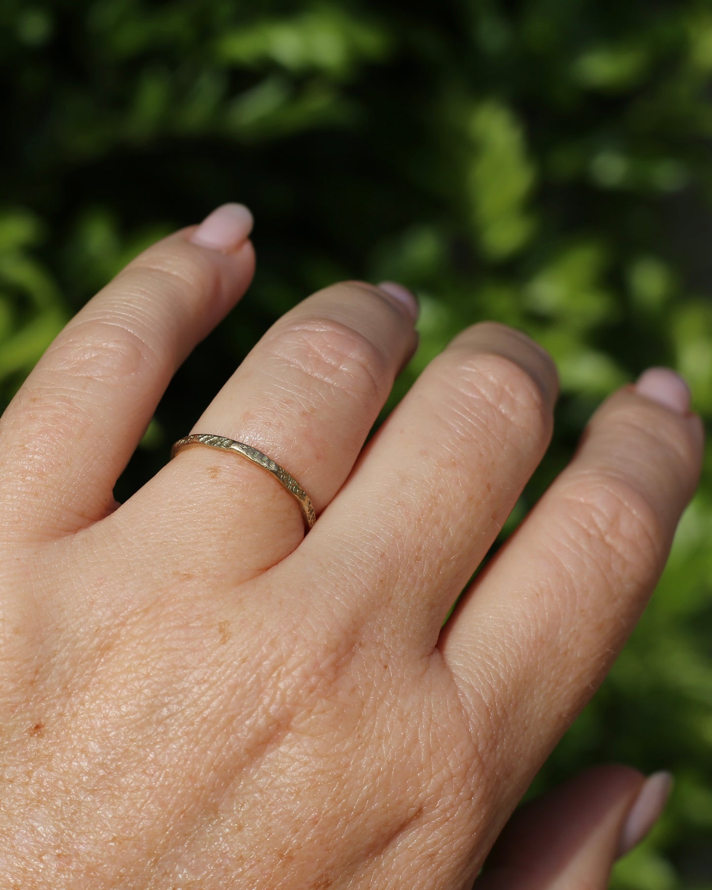 Vintage Rustic Gold Ring, 9ct Yellow Gold, size P or 7.5, 1.1g