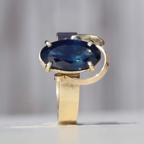 1980s 4ct Australian Parti Sapphire Retro Ring, 9ct Yellow Gold, size X or 11.5 (easily sizeable) with valuation