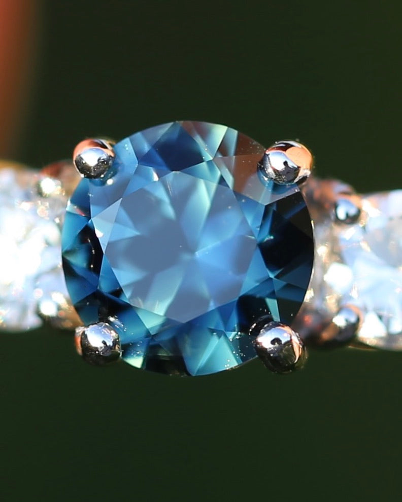 Unheated Eye Clean Parti Sapphire and Natural Diamond Trilogy, 9ct White Gold, size O1/2 or 7.5, 3.01g, with valuation
