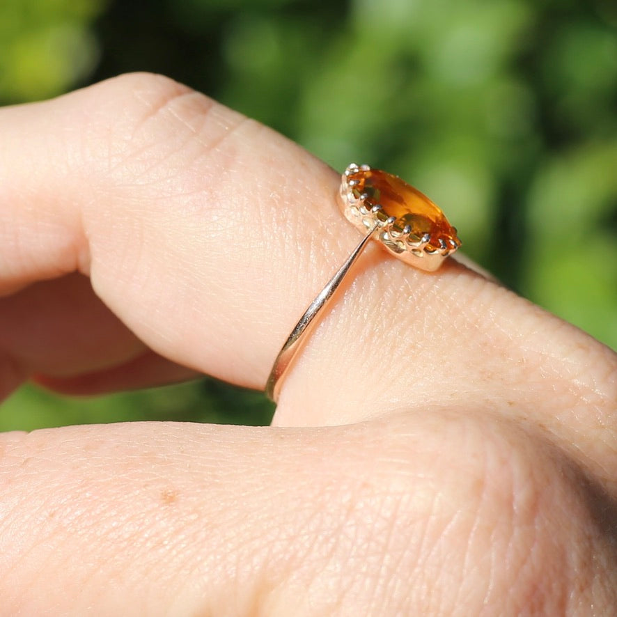 Early Australian Joseph Lawrence Oval Paste Ring, size R or 8.75