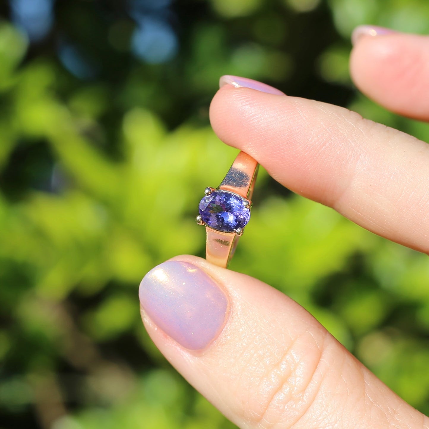 1.25ct Oval Tanzanite Ring, 14ct Yellow Gold, size N or just over 6.5