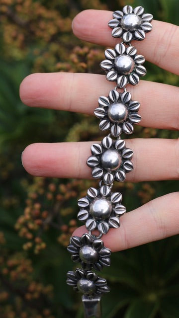 Chunky Vintage Mexican Silver Daisy/ Sunflower Bracelet, Sterling Silver, 18.5cm or 7.25 inches, 44.52g