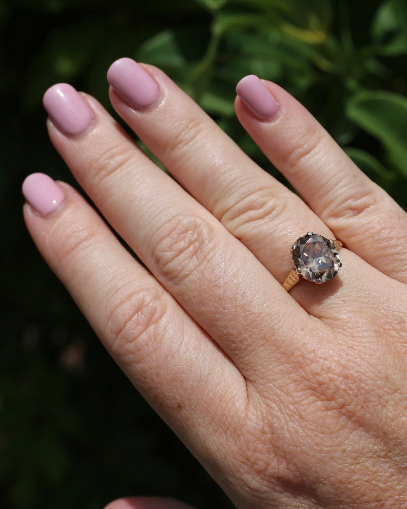 5.68ct Oval Natural Australian Zircon, In 1973 Birmingham Made Ring, 9ct Yellow Gold, size O1/2 or 7.5, 3.41g
