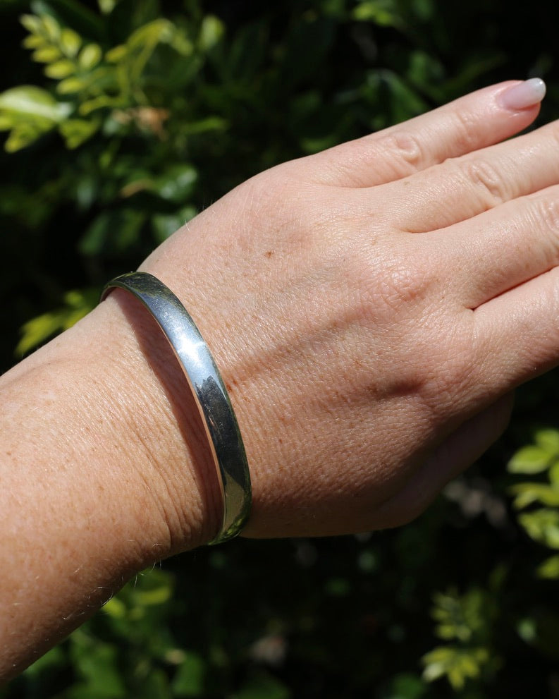 Solid Silver Half Round 7.5mm Wide Round Bangle, 26g