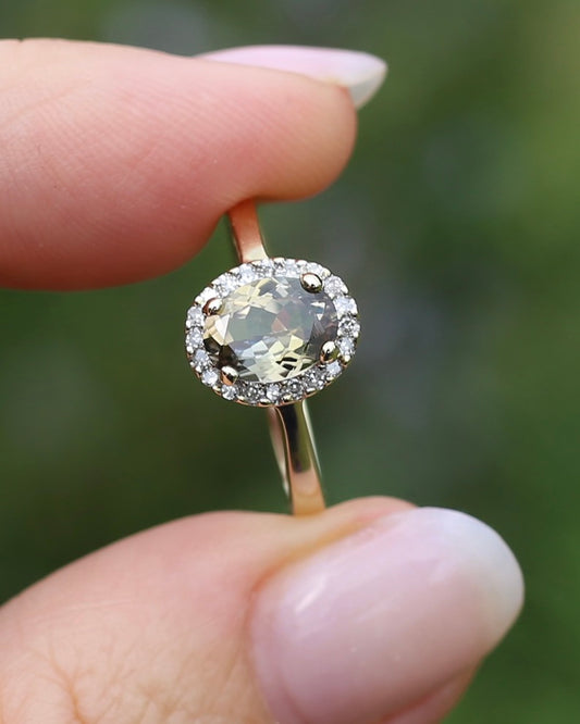 1.2ct Unheated Natural Golden Tanzanite in Diamond Halo, 10ct Yellow Gold, size O1/2 or just over 7.25, 3.0g