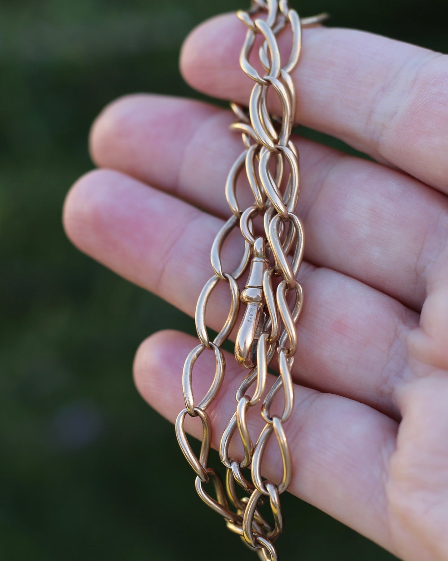 Old Rosey Gold Wide Oval Hallmark Linked Chain with Single Albert Clasp, 20.25g, 16 Inches or 41cm