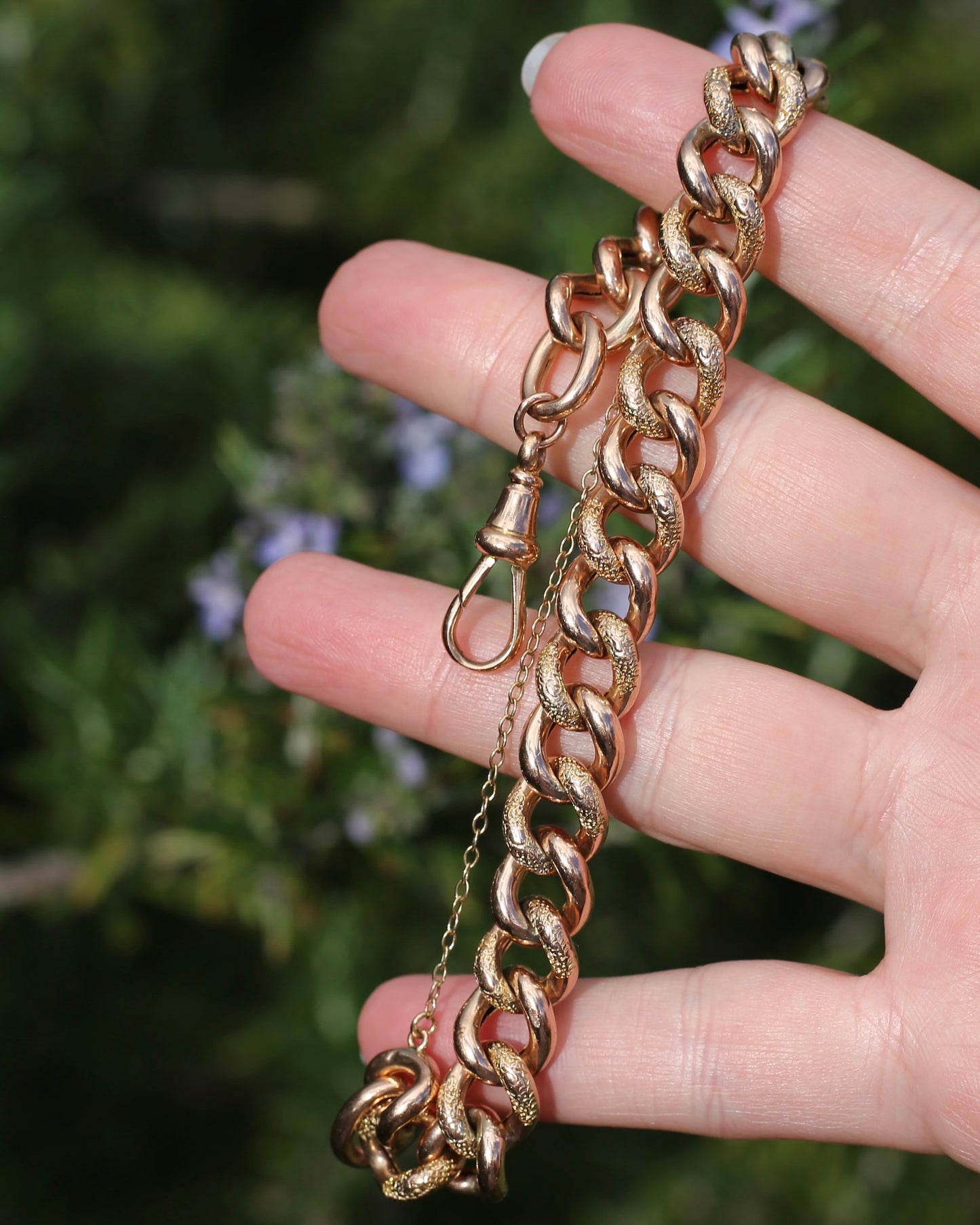 20.5cm Old Rose Gold Semi Hollow Day and Night Bracelet, 9ct Old Rose Gold, 17.29g