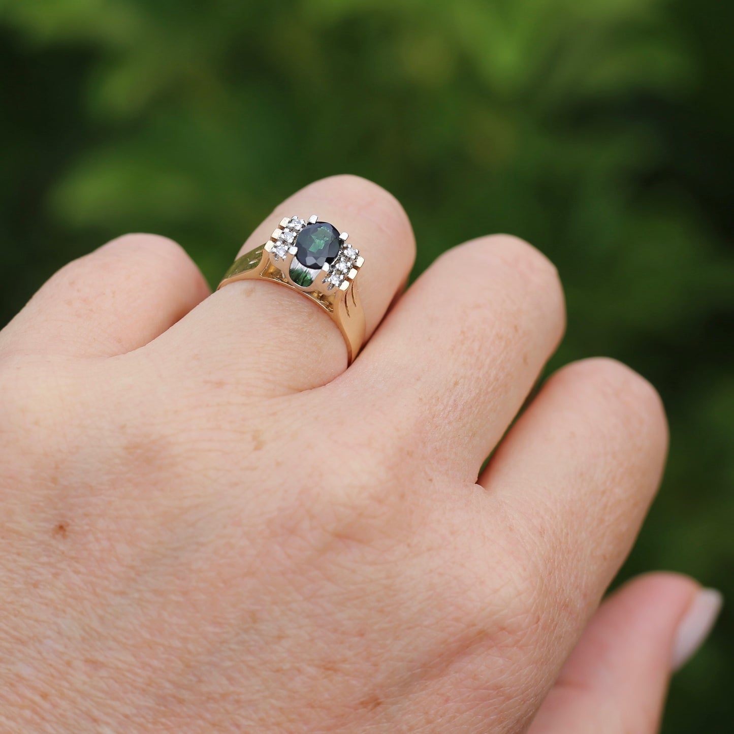 0.95ct Green Tourmaline and Diamond High Set Ring, 9ct White and Yellow Gold, size O or just over 7