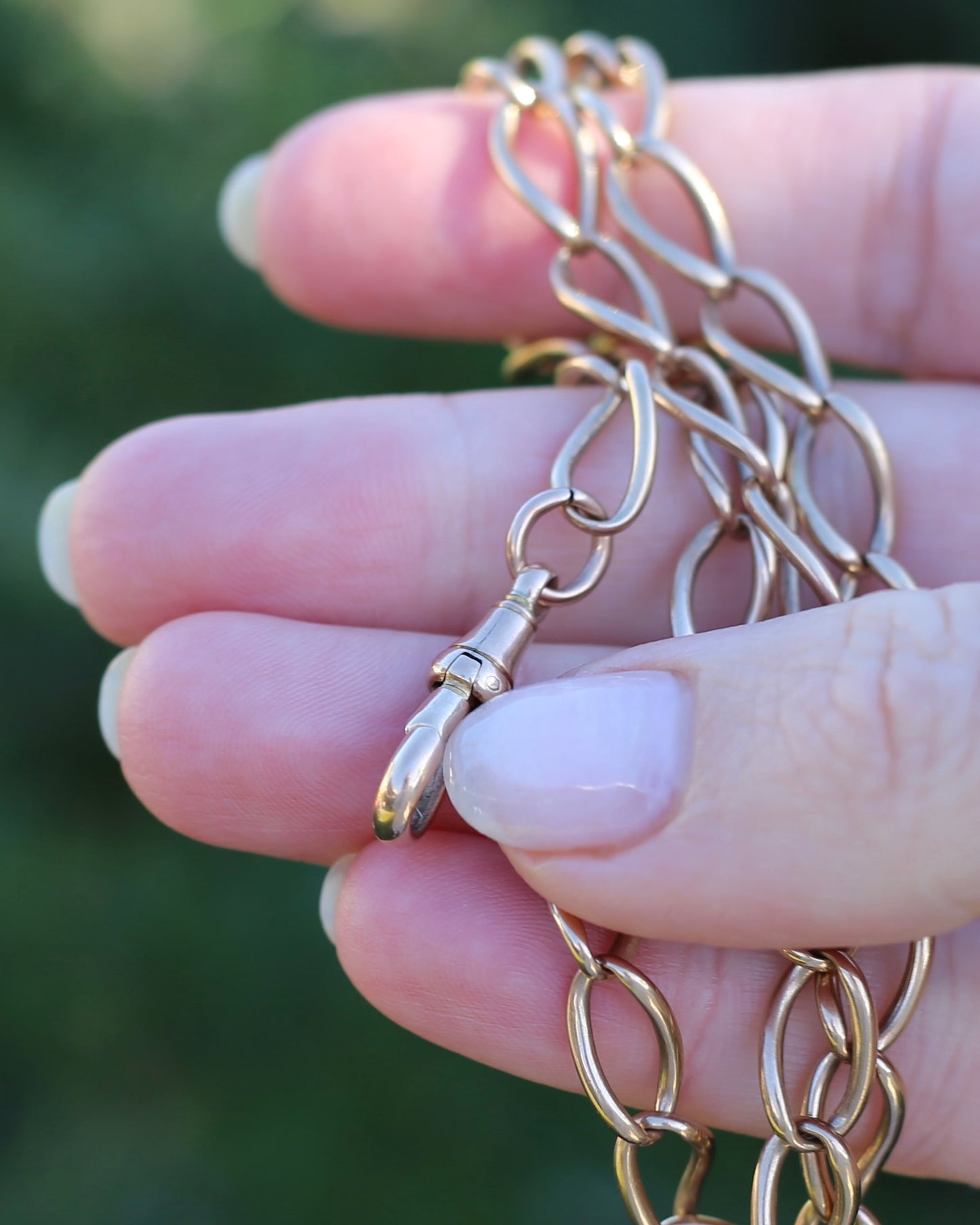 Old Rosey Gold Wide Oval Hallmark Linked Chain with Single Albert Clasp, 20.25g, 16 Inches or 41cm
