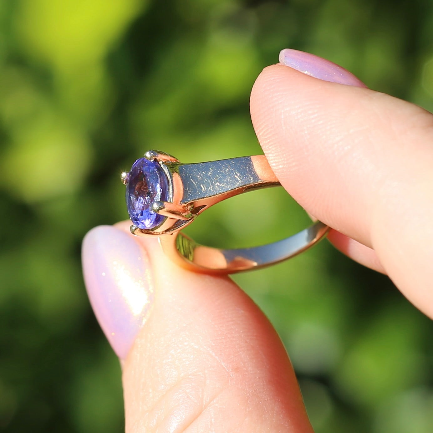 1.25ct Oval Tanzanite Ring, 14ct Yellow Gold, size N or just over 6.5