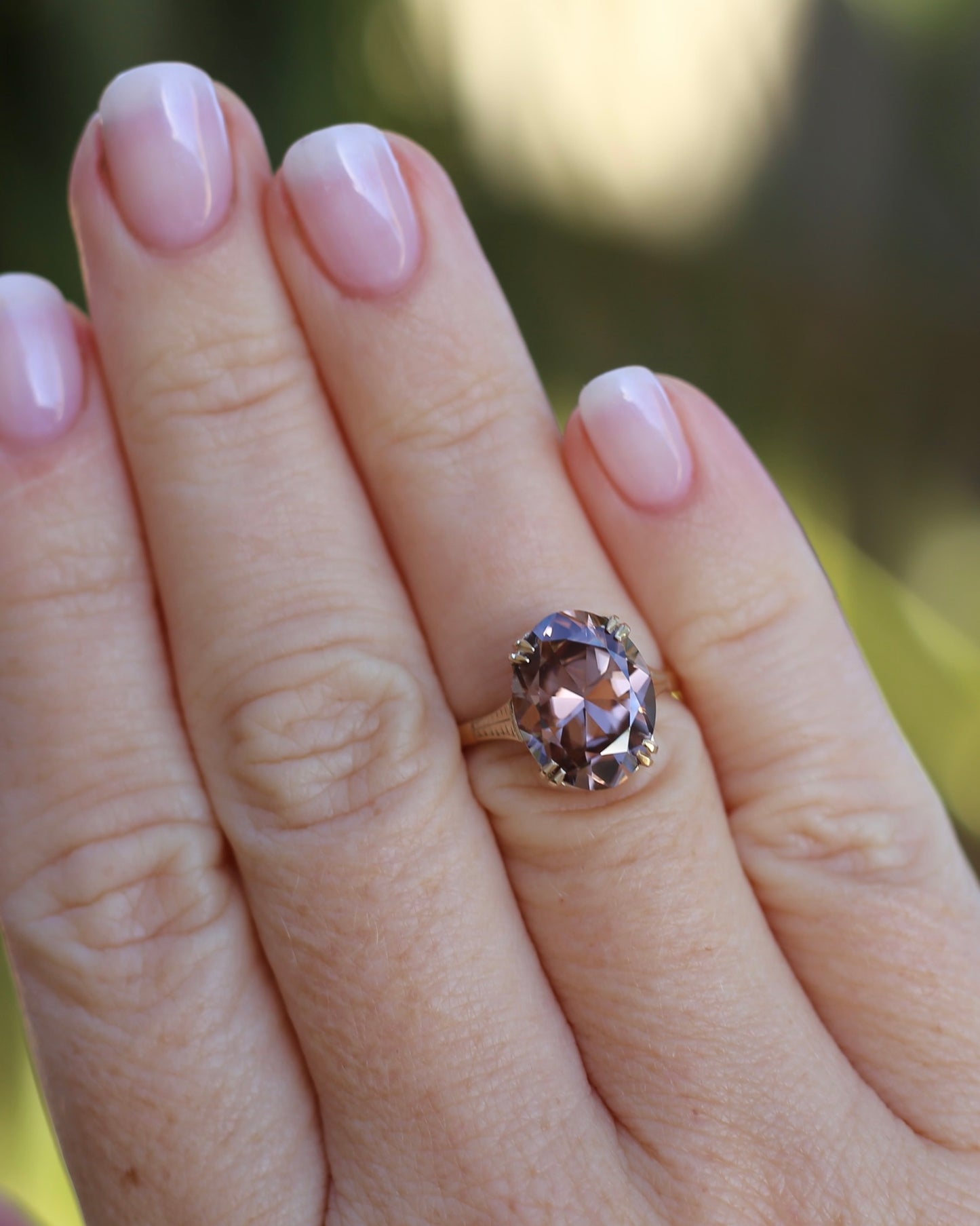 ON HOLD 7.9ct Mauve Damask Rose Oval Natural Zircon in Vintage 9ct Double Claw Ring, 9ct Yellow Gold, size M or 6.25, 3.59g