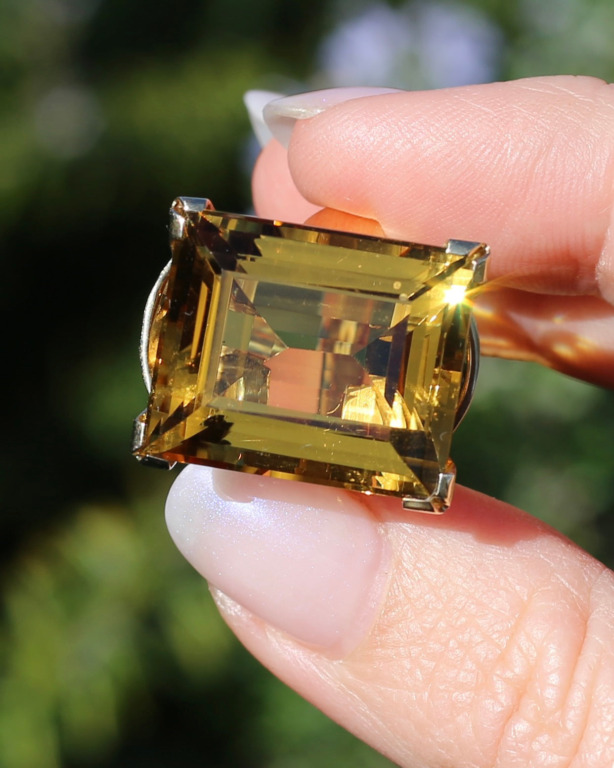 35ct Rectangular Step Cut Vivid Citrine in Chunky Vintage 9ct Yellow Gold Ring, size N1/2 or 7, 15.12g