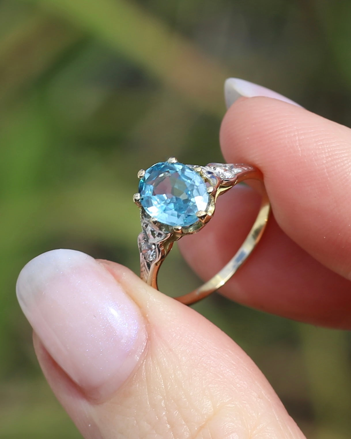 Circa 1930s Art Deco Blue Zircon and Diamond Ring, 18ct size just over M1/2 or 6.5, 2.80g
