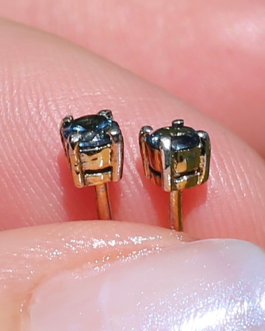 3.4mm 0.35ct combined Vibrant Blue Natural Spinel Studs, 9ct Yellow Gold, 0.64g