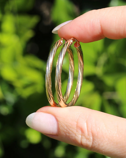 UnoAErre Twisted Gold Hoop Earrings, 35.85mm 1.85g