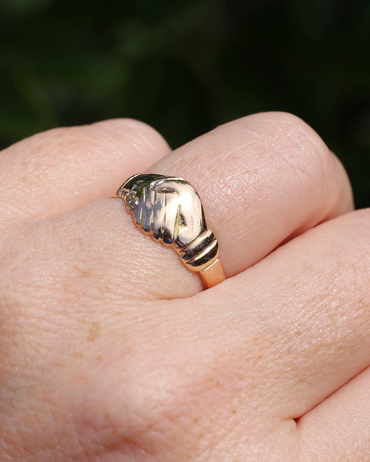 Vintique 15ct Fede Ring, 15ct Yellow Gold, size 7.5 or just over O1/2, 4.24g