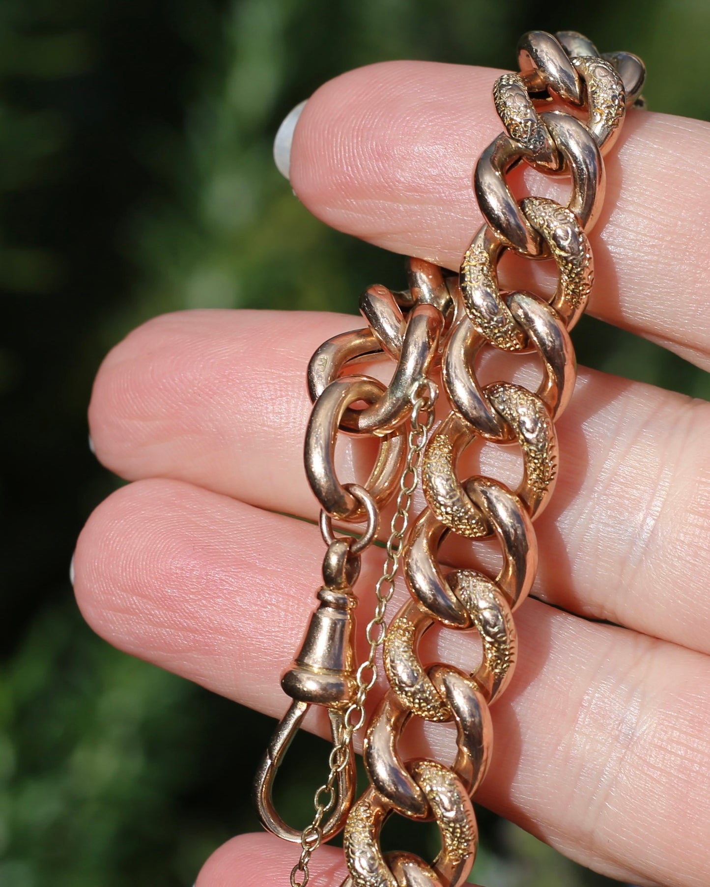 20.5cm Old Rose Gold Semi Hollow Day and Night Bracelet, 9ct Old Rose Gold, 17.29g