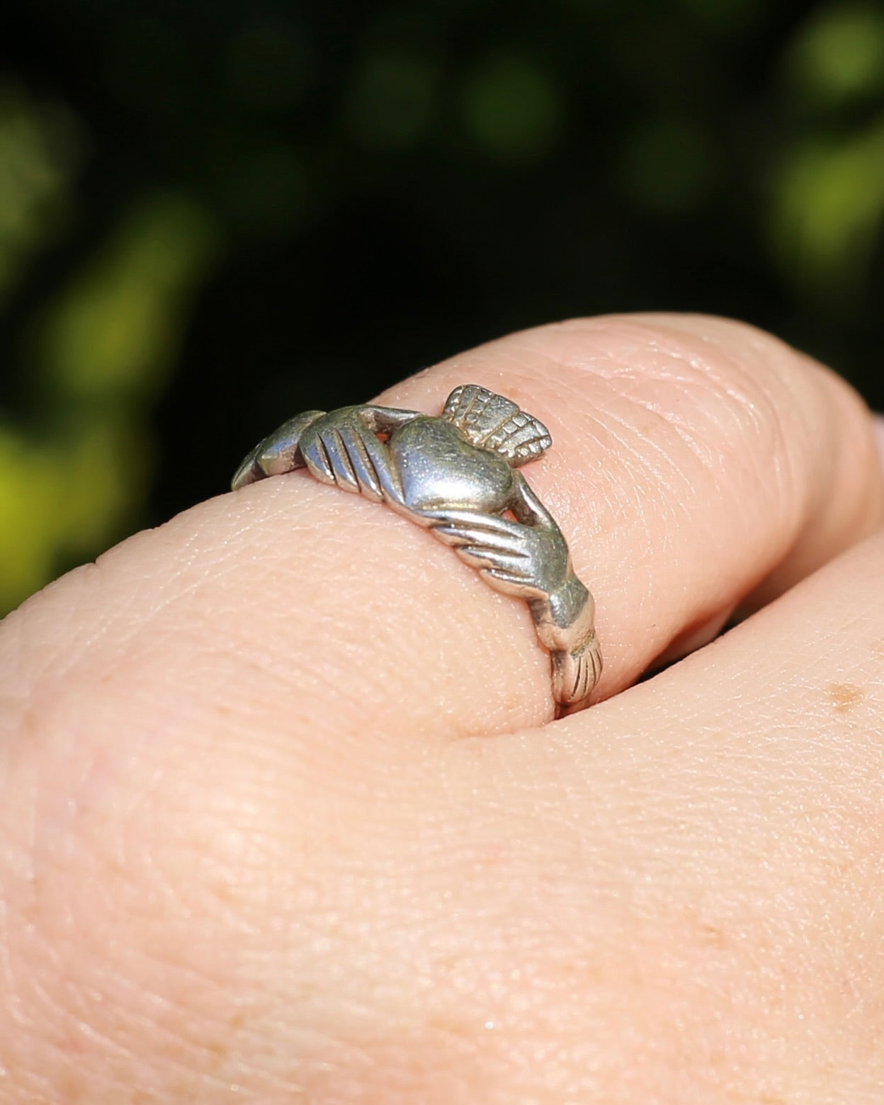 Irish Silver Claddagh Ring, 1.9g size L1/2 or 6