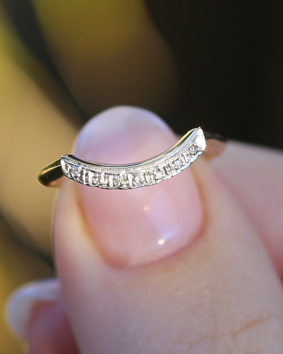 Vintique 7 Stone Single Cut Diamond & Milgrain Curved Stacker Ring, 14ct Yellow and White Gold, size P or just over 7.5, 1.49g