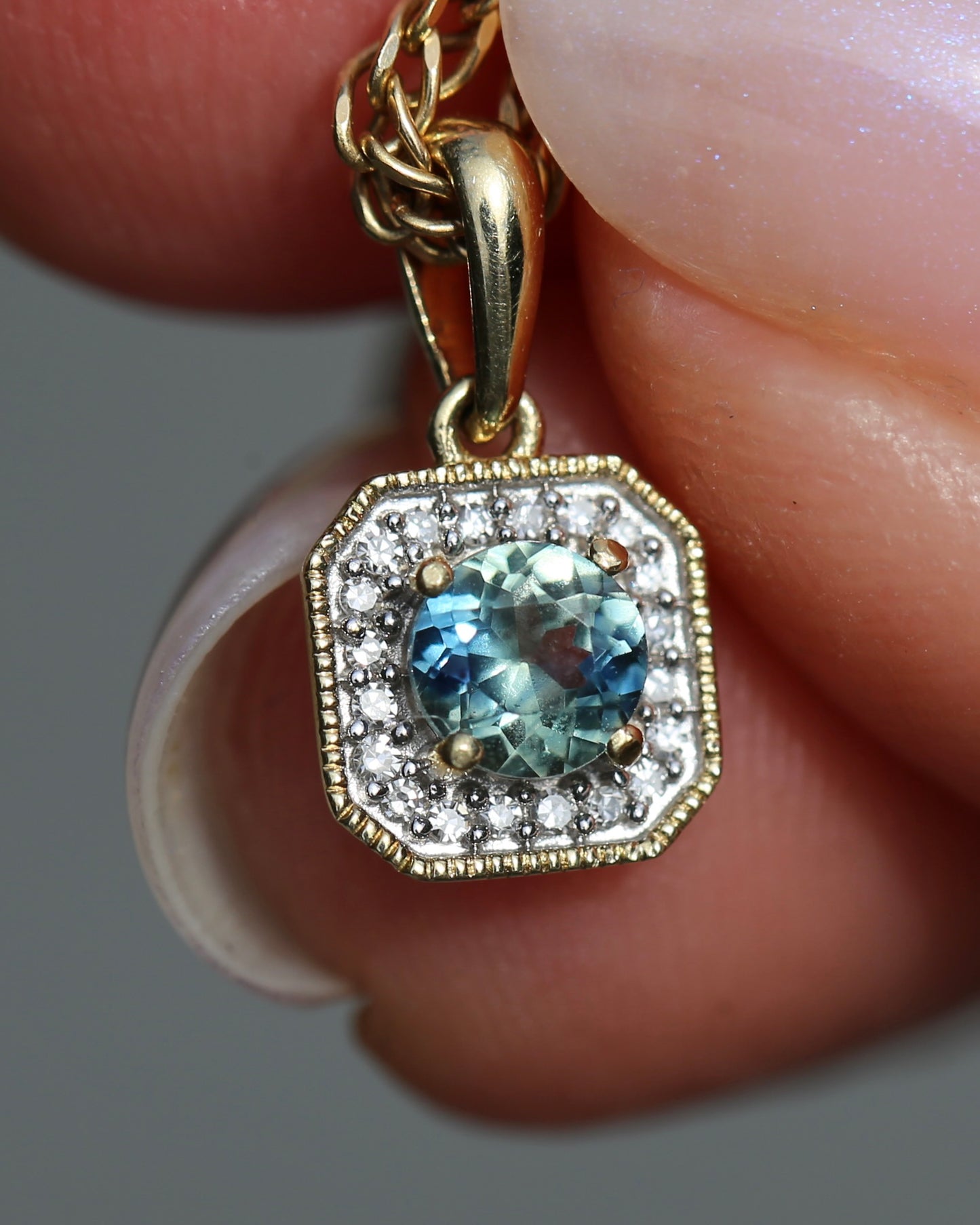 4mm Parti and Diamond Pendant, 9ct Yellow and White Gold, 0.52g